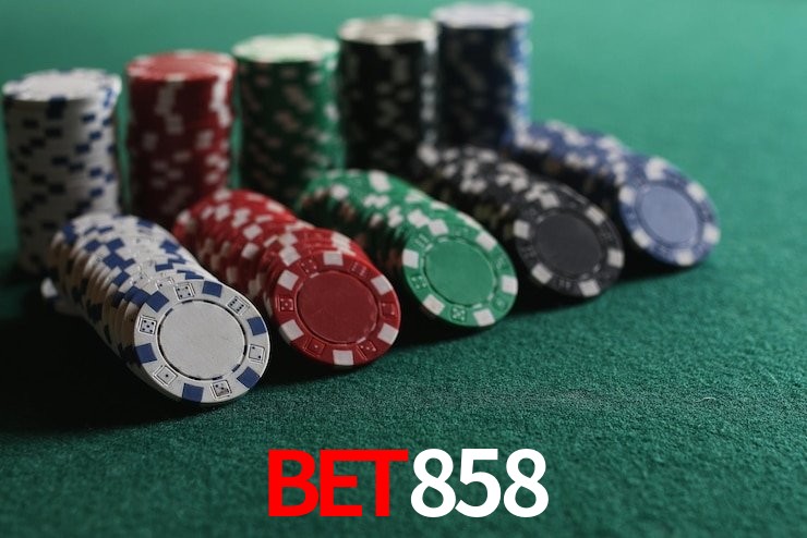 Bonus Features bet858